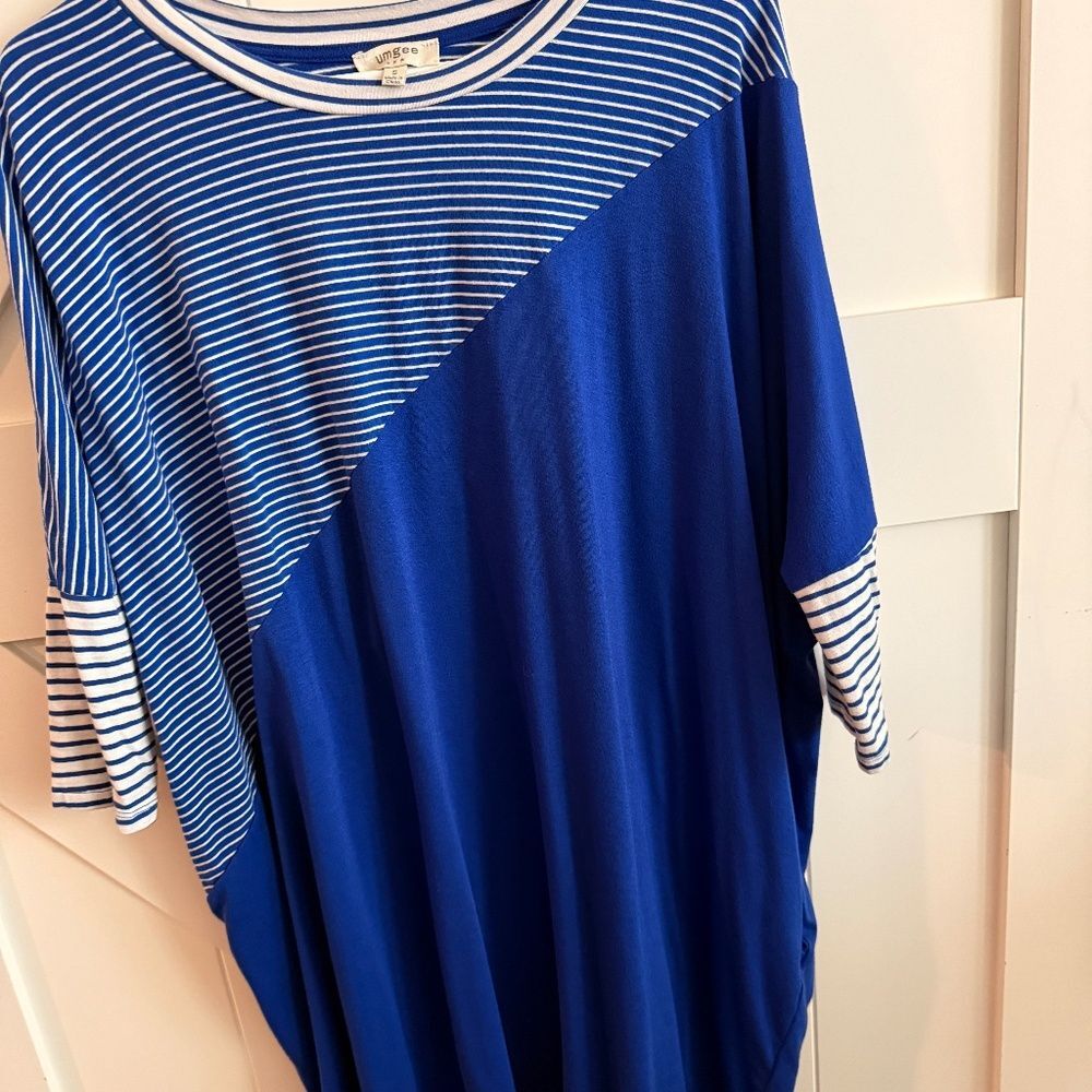 Umgee Women's Tunic Top Royal Blue White Size Small Oversized